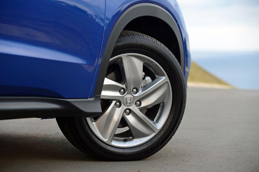 Колеса Honda HR-V 2018 года  (ZA) (фото 13 из 14)